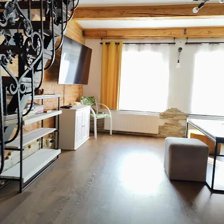 Ferienwohnung Loft Szczytna Exterior foto