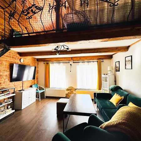 Ferienwohnung Loft Szczytna Exterior foto