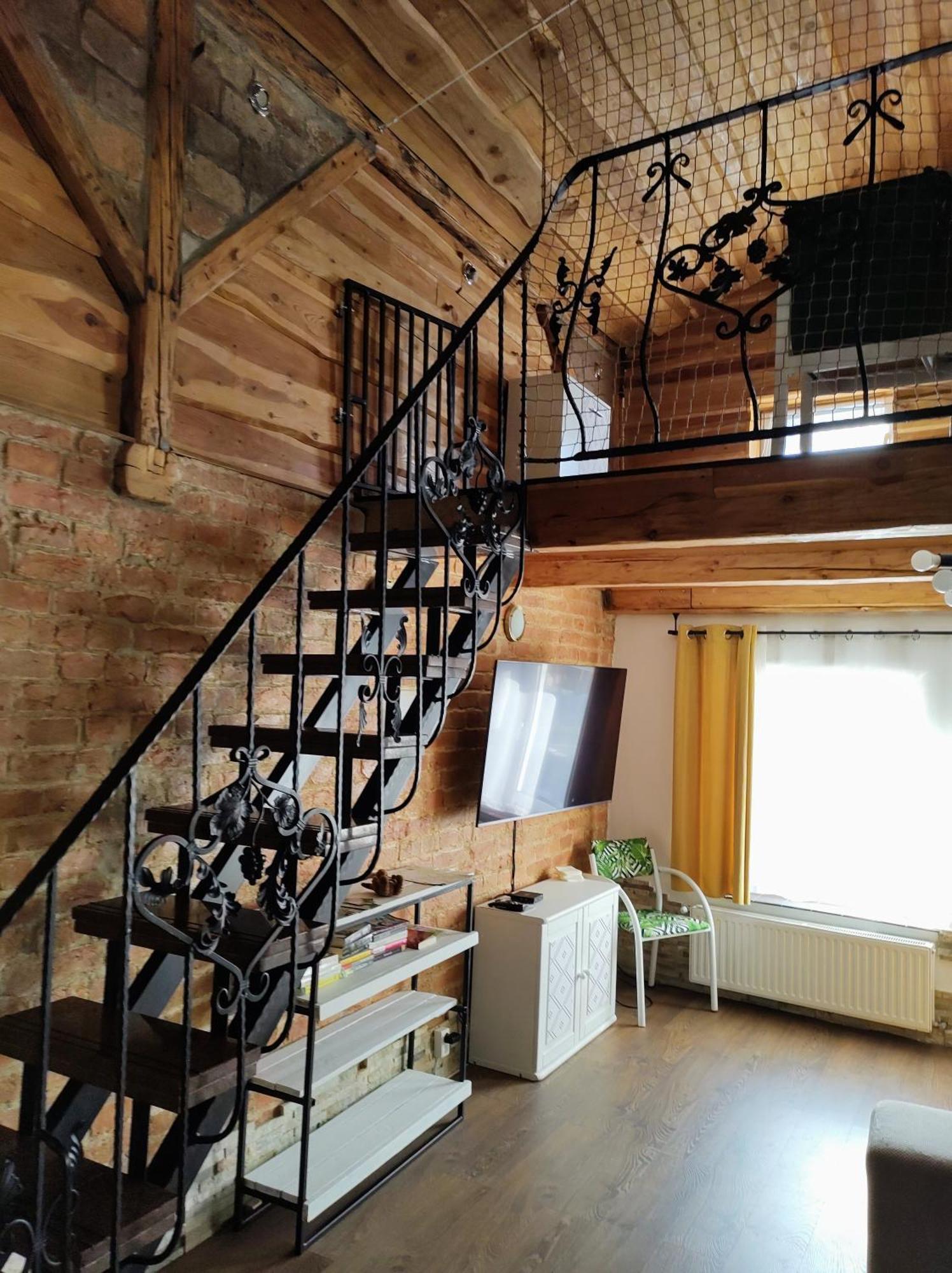 Loft * Szczytna