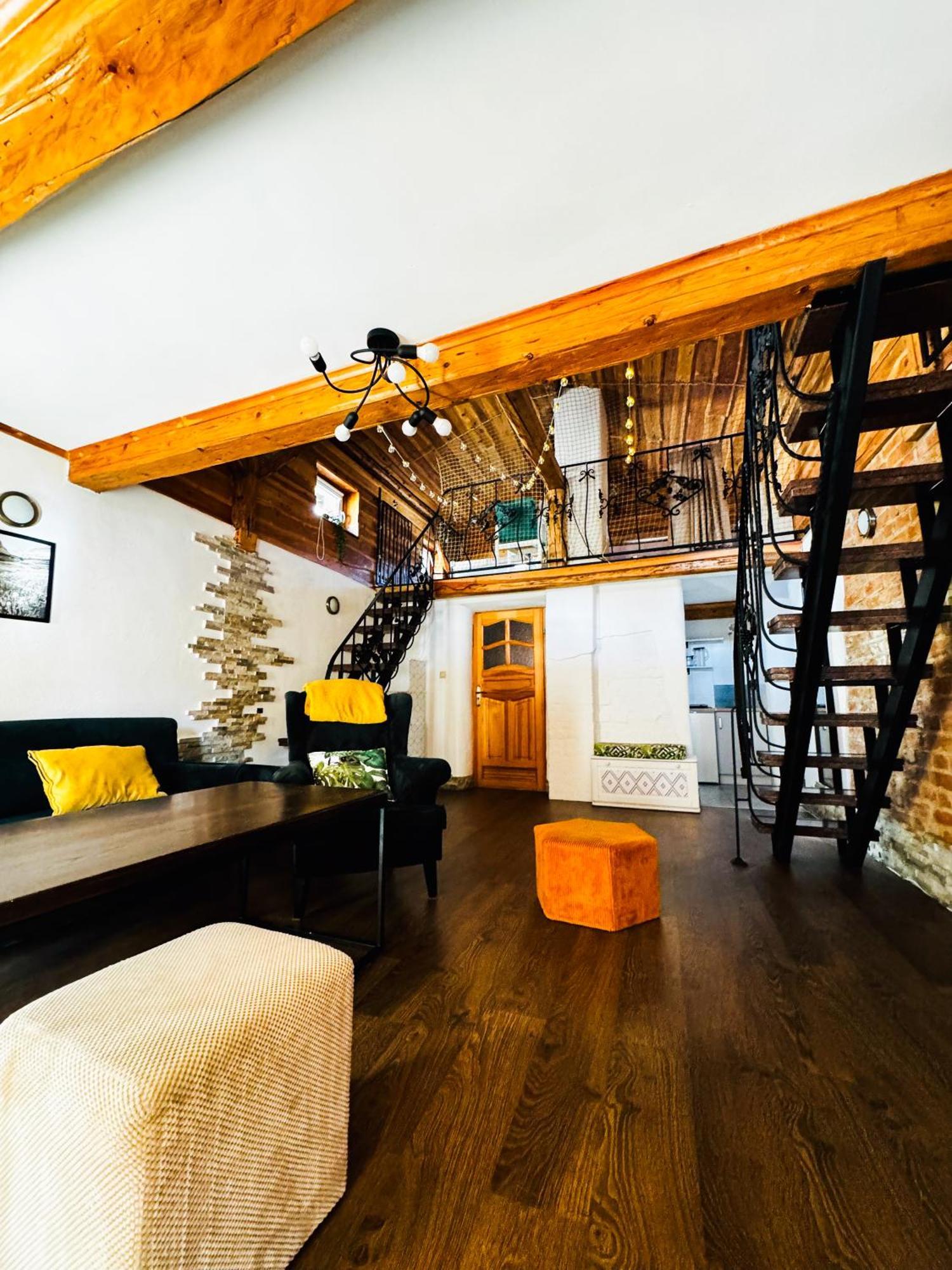 Apartment Loft *